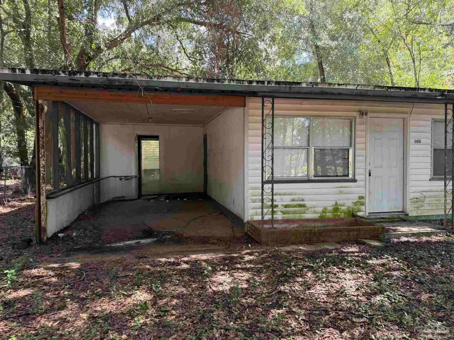 6406 Skyline Dr, Milton, FL 32570 - #2