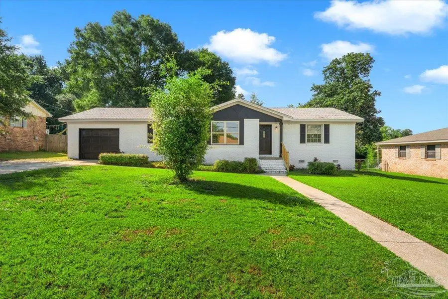 2031 Broyhill Ln, Pensacola, FL 32526 - #2