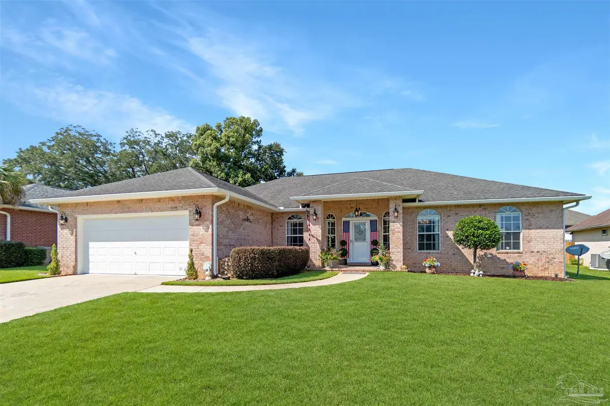 3312 Holt Cir, Pensacola, FL 32526 - #1