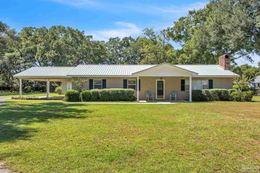 6157 Young Ln, Milton, FL 32570 - #2