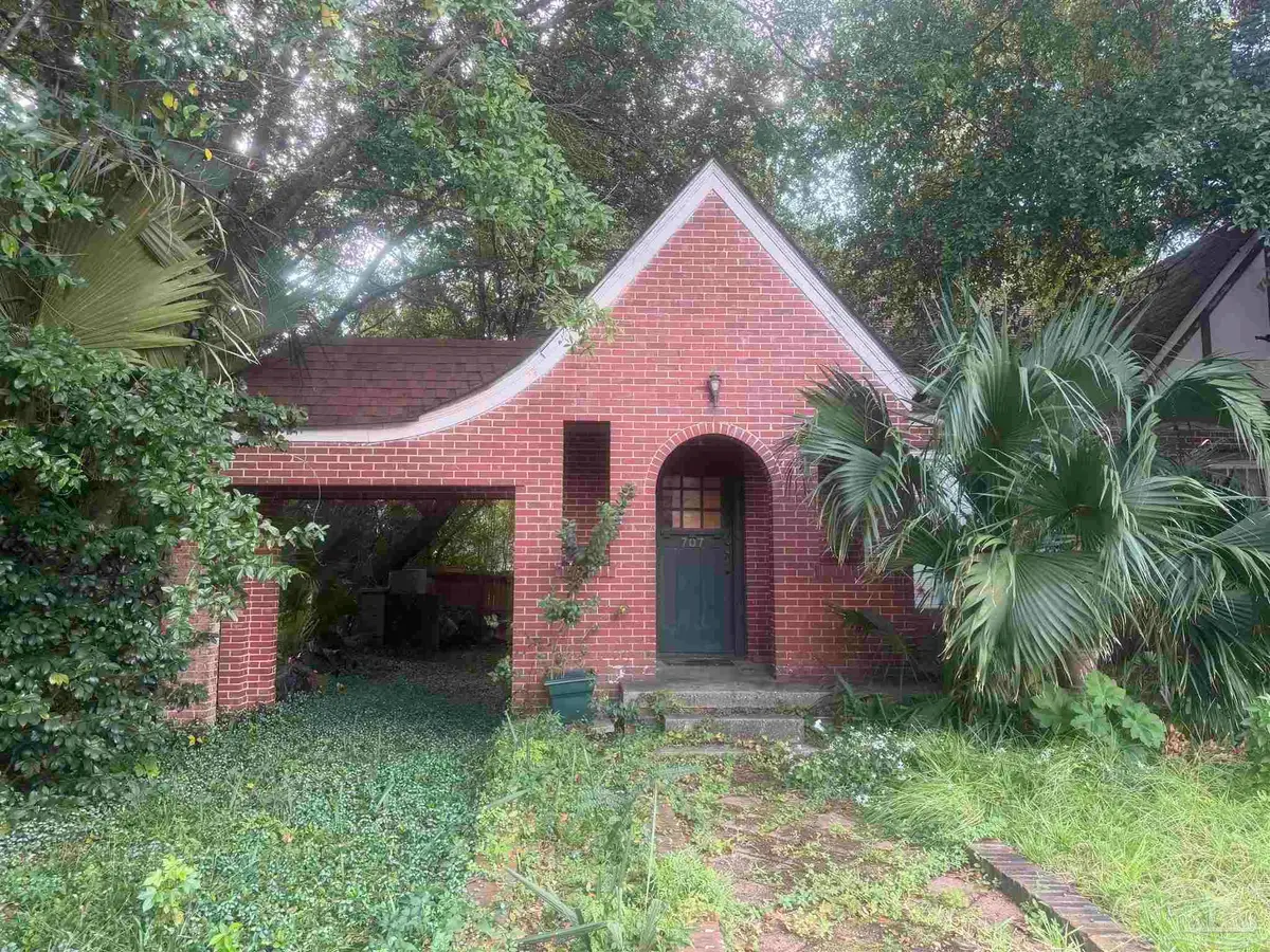 707 N Baylen St, Pensacola, FL 32501 - #1