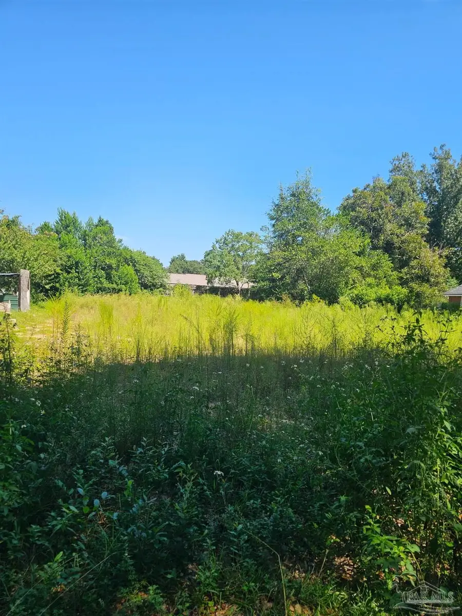 7025 Bittersweet Dr, Pensacola, FL 32506 - #2