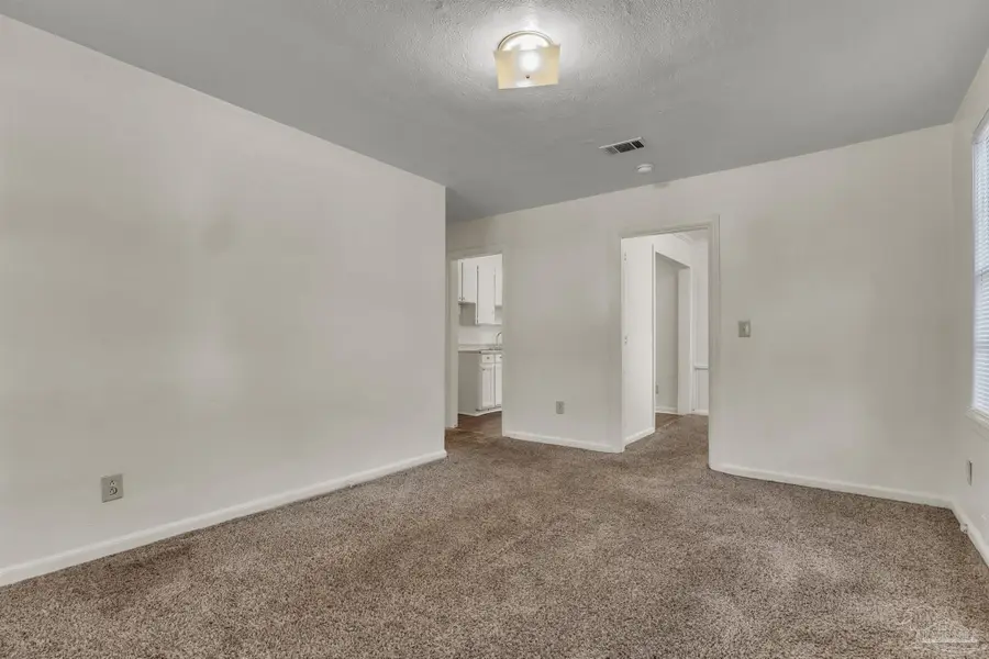 33 Kennington Dr, Pensacola, FL 32507 - #2