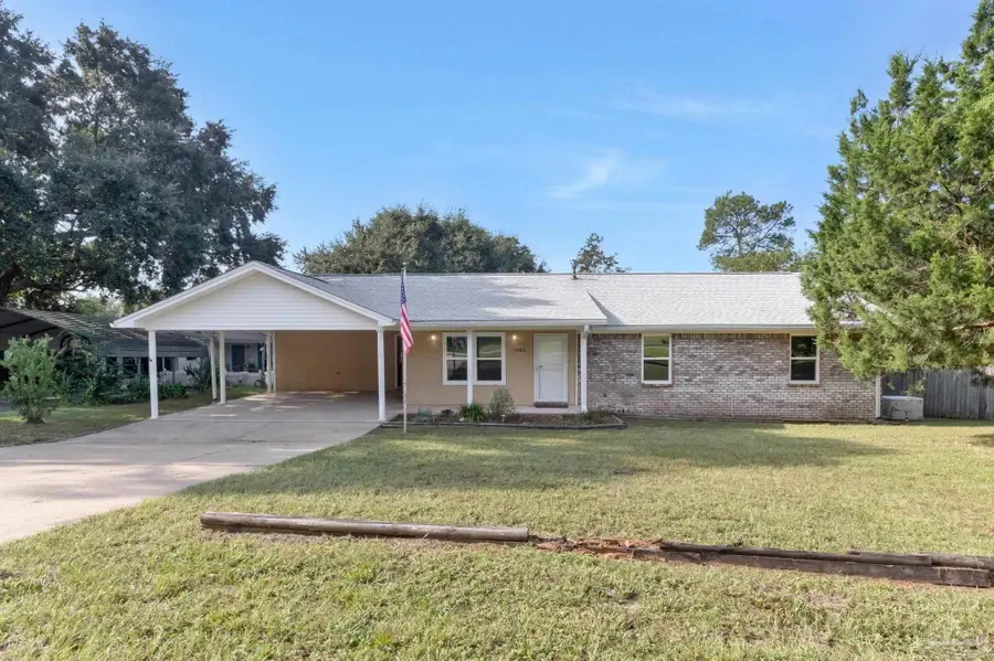 5409 Pond View Dr, Milton, FL 32570 - #3