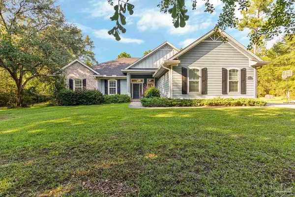 7071 Foxboro Cir, Pace, FL 32571