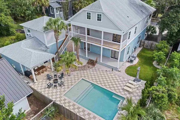 811 N Reus St, Pensacola, FL 32501