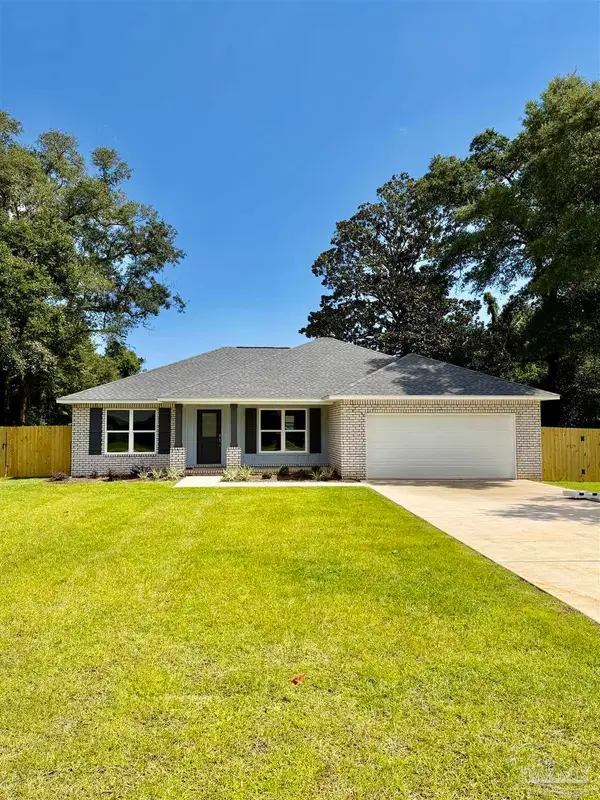2014 Bainbridge Ave, Pensacola, FL 32507