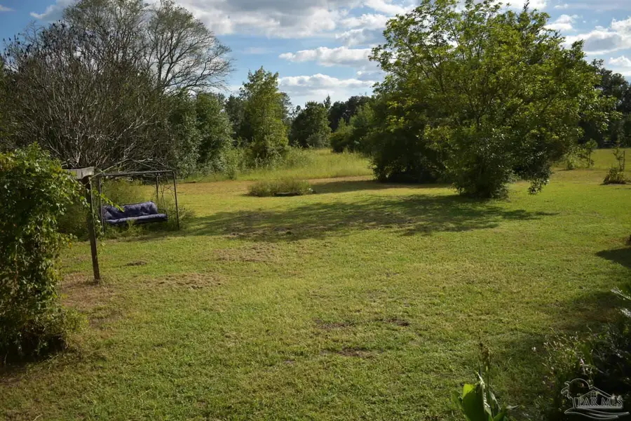 9587 South Trace Rd, Milton, FL 32583 - #2
