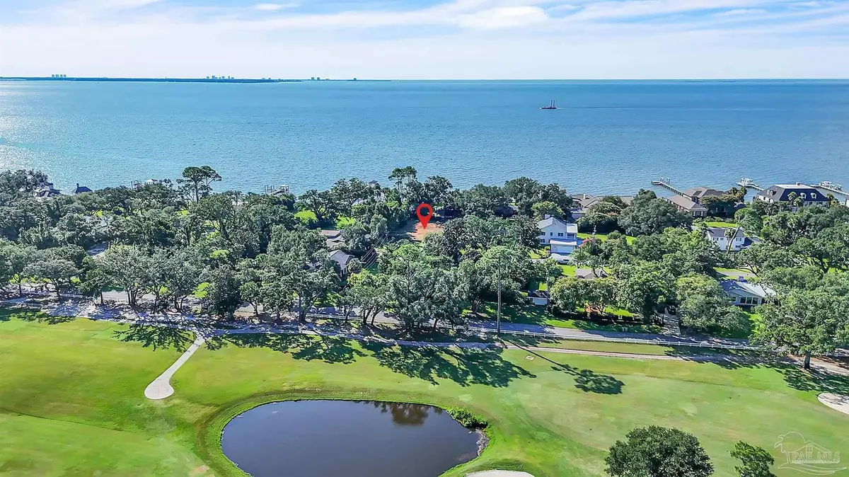 1055 Harbourview Cir, Pensacola, FL 32507 - #1