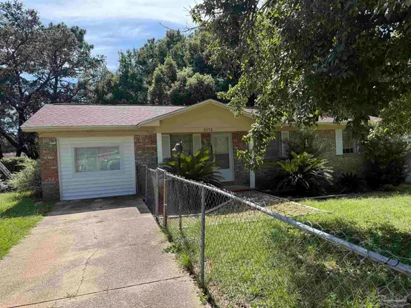 5173 Teakwood Dr, Pensacola, FL 32506