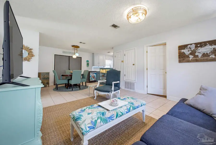 3101 Donley St, Pensacola, FL 32526 - #3