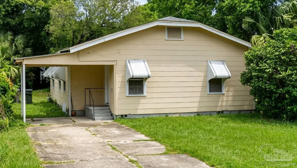 3424 W Brainerd St, Pensacola, FL 32505 - #1