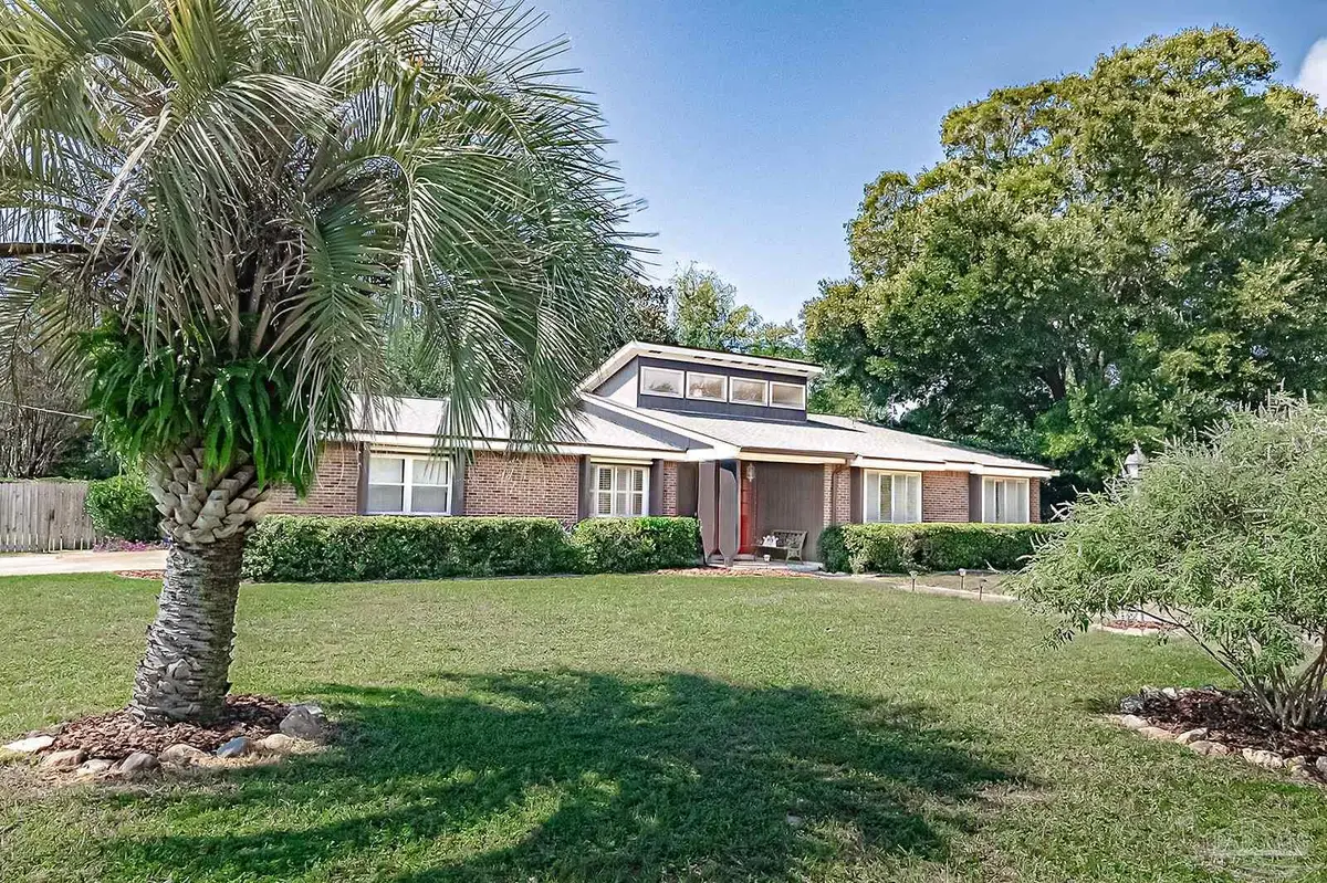 3495 Brookshire Dr, Pensacola, FL 32504 - #1