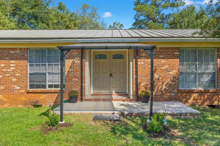 6430 W 9 Mile Rd, Pensacola, FL 32526 - #2