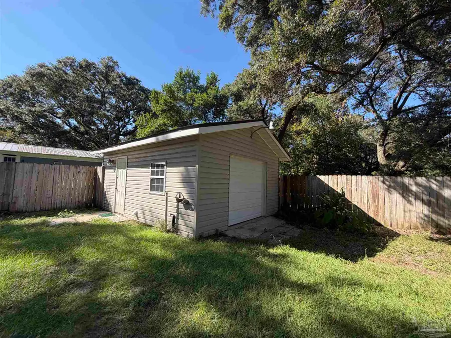53 W Carver Dr, Pensacola, FL 32507 - #3