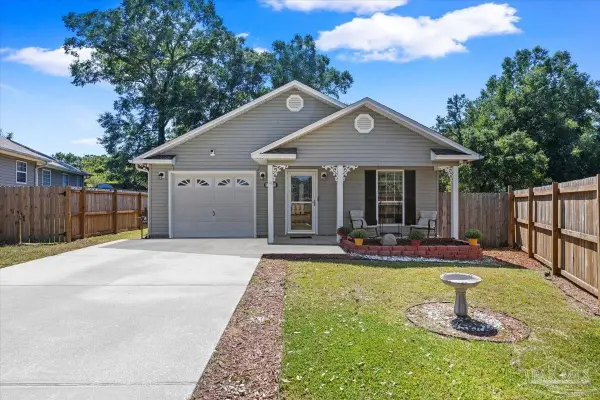 7057 Weatherwood Dr, Pensacola, FL 32506