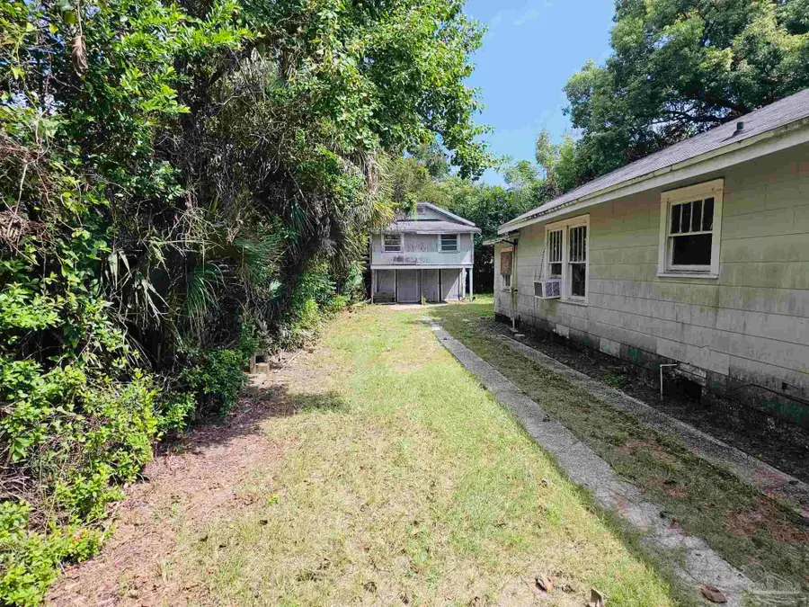 204 N E St, Pensacola, FL 32502 - #2