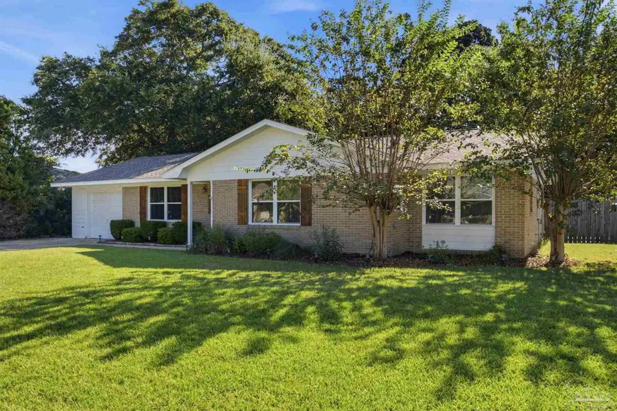 5570 Peachtree Ct, Pensacola, FL 32504 - #2