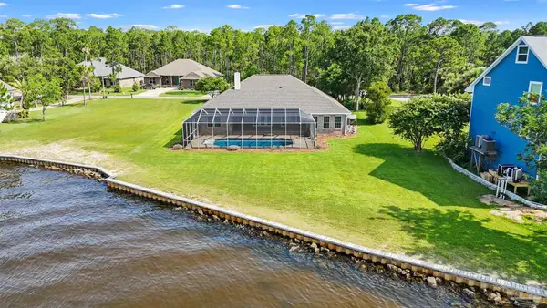 5450 N Shore Rd, Pensacola, FL 32507