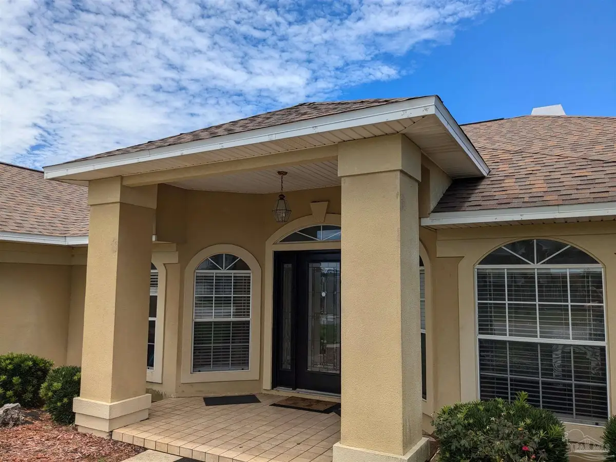 5016 Chandelle Dr, Pensacola, FL 32507 - #1