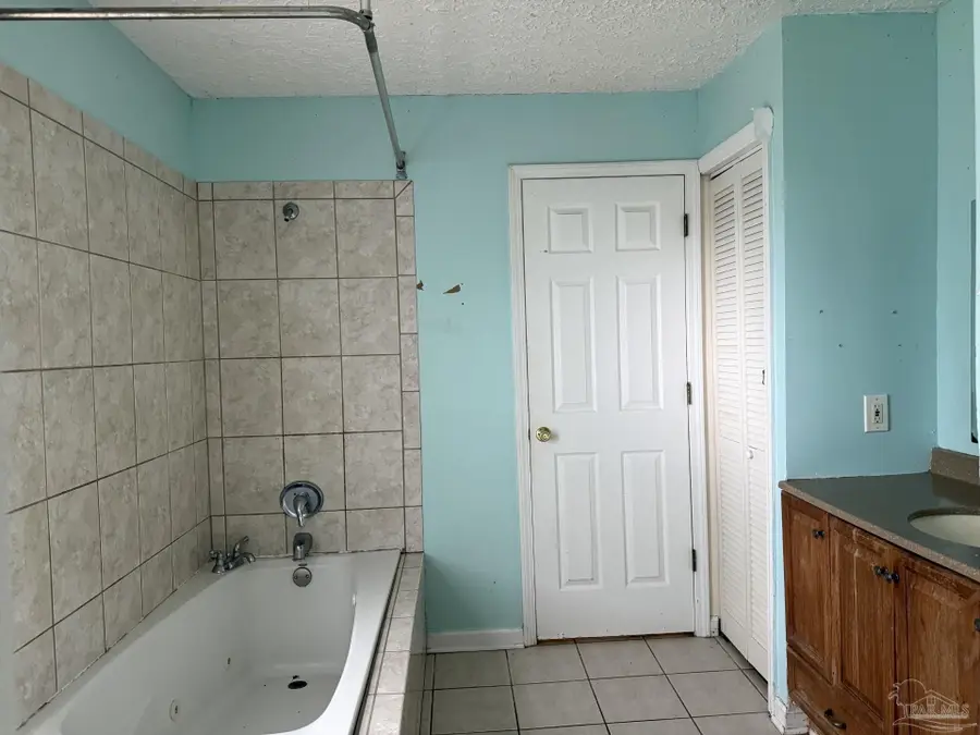 226 Cherokee Trl, Pensacola, FL 32506 - #3