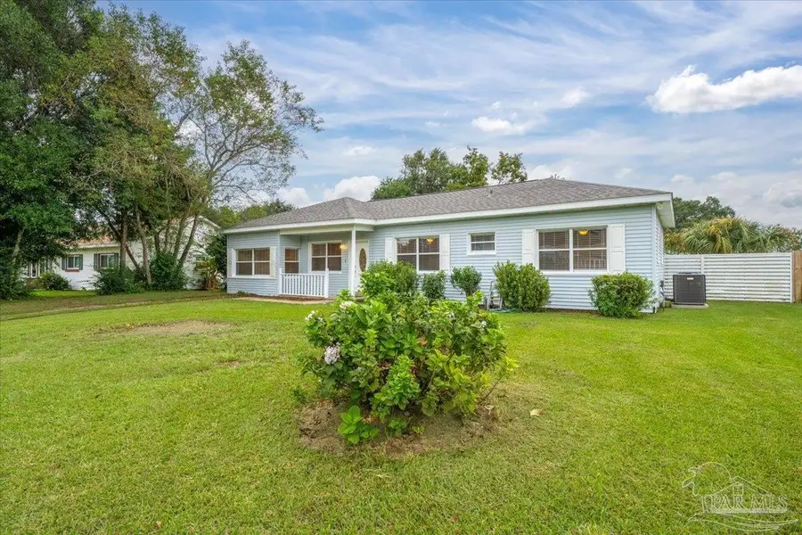 5 Benton Rd, Pensacola, FL 32506 - #2