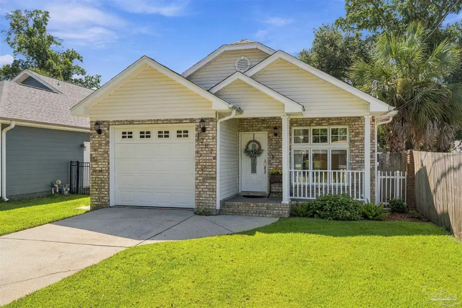 1207 E Hatton St, Pensacola, FL 32503 - #3