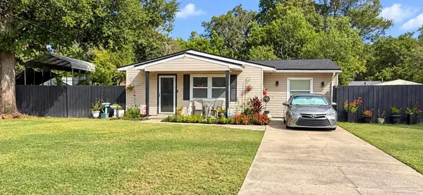 4660 Kimberly Dr, Pensacola, FL 32526