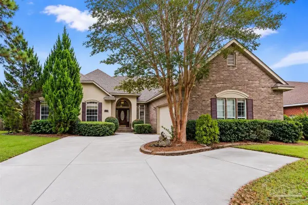 1386 Sound Forest Dr, Gulf Breeze, FL 32563