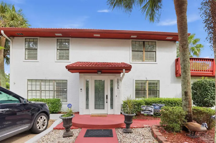 1834 W Smugglers Cove Dr, Gulf Breeze, FL 32563 - #2