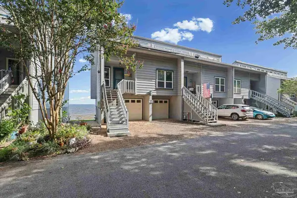 8680 Scenic Hwy #12, Pensacola, FL 32514