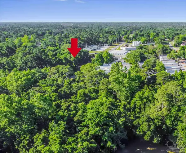 833 Wayne Ave, Pensacola, FL 32507