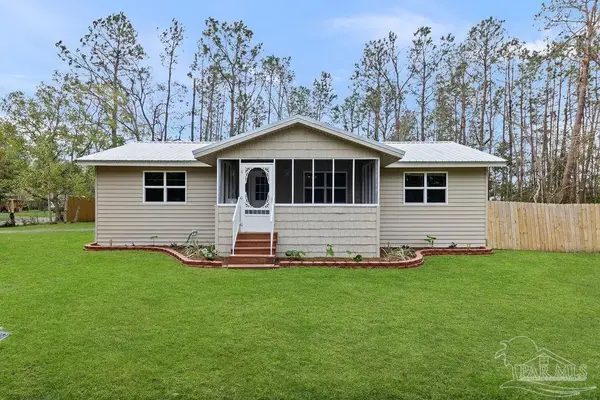5755 Santa Monica St, Milton, FL 32583