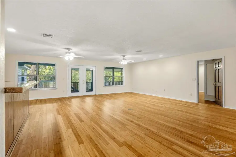 1886 Lodgepole Dr, Milton, FL 32583 - #3