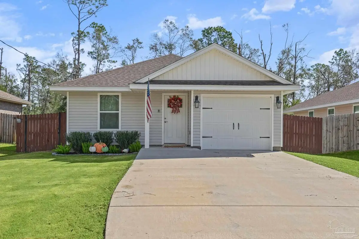 3134 Glade Dr, Milton, FL 32583 - #1