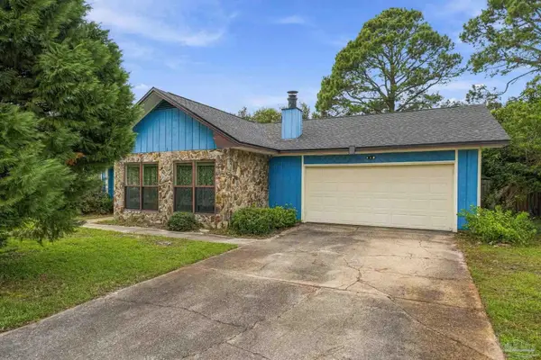 331 Timberlake Ct, Mary Esther, FL 32569