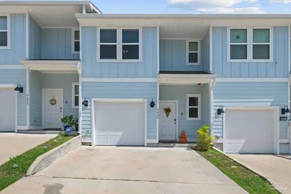 9424 Nature Creek Ln, Pensacola, FL 32526