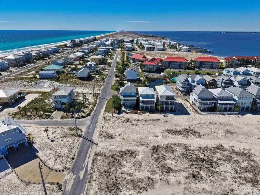 1410 Seaside Cir, Navarre Beach, FL 32566 - #2