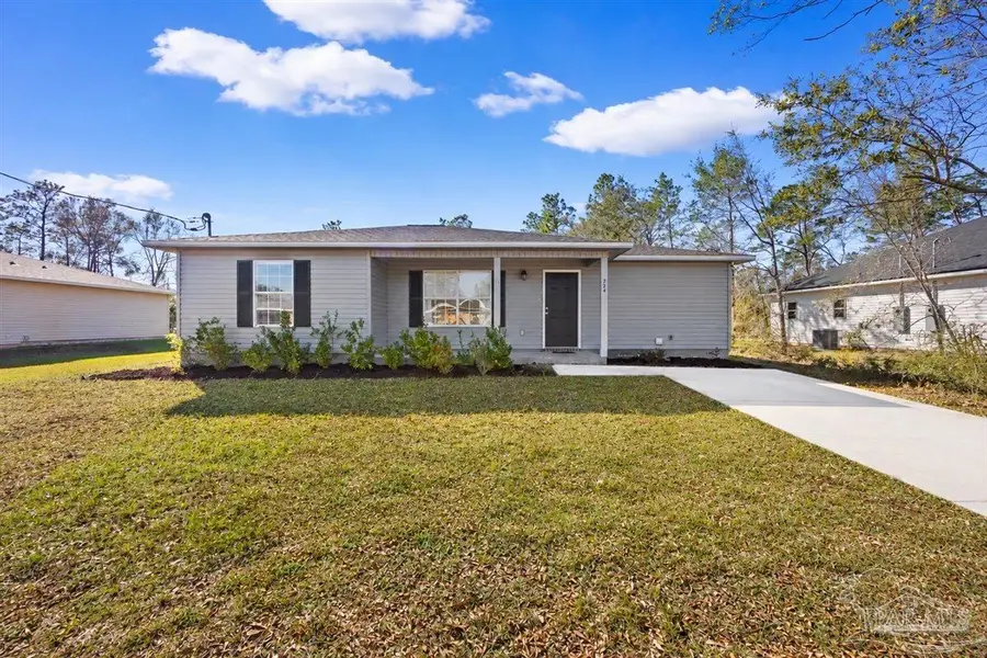 7241 Bogey Ln, Milton, FL 32570 - #2