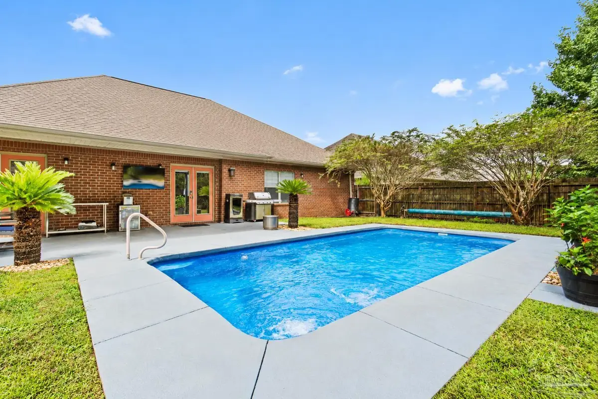 3600 Pearl Ct, Navarre, FL 32566 - #1