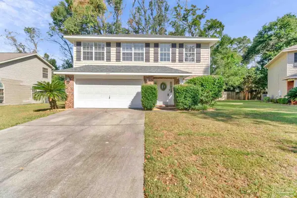 1928 University St, Pensacola, FL 32504