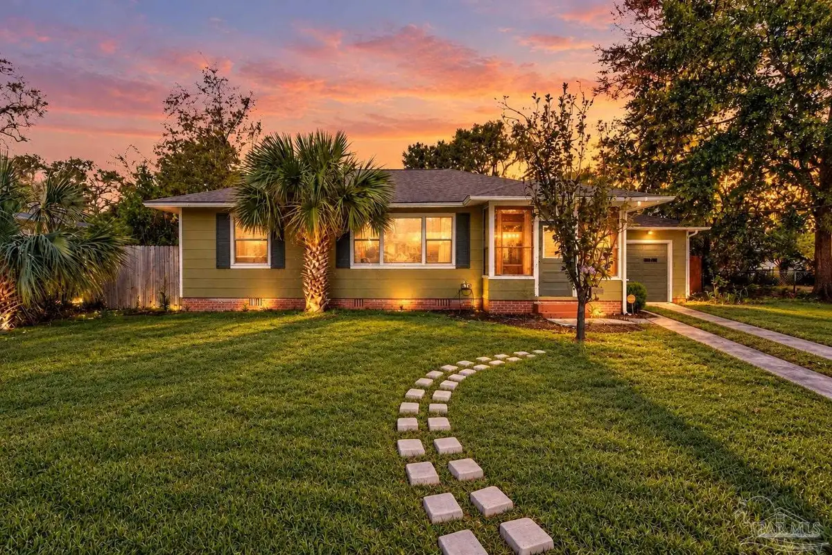 4 Victoria Pl, Pensacola, FL 32507 - #1