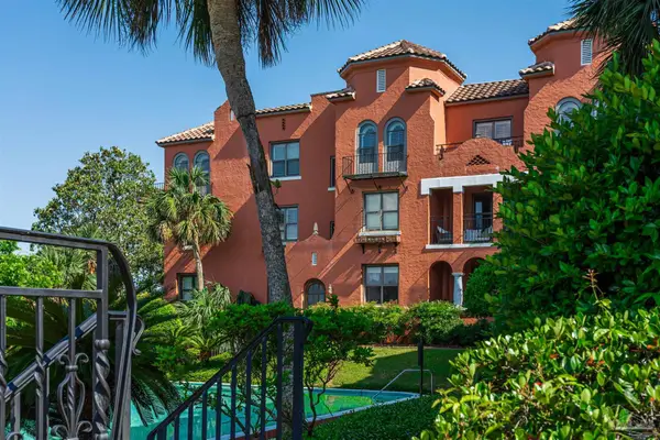 2007 E Gadsden St #205, Pensacola, FL 32501
