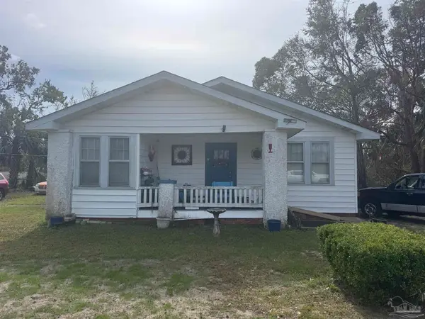 6769 Madison St, Milton, FL 32570