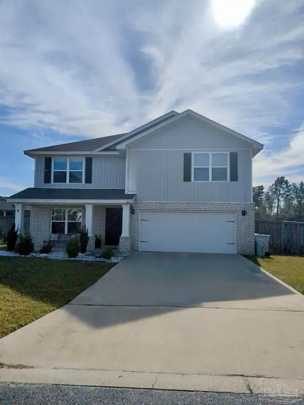 8057 Red Maple Dr, Milton, FL 32583