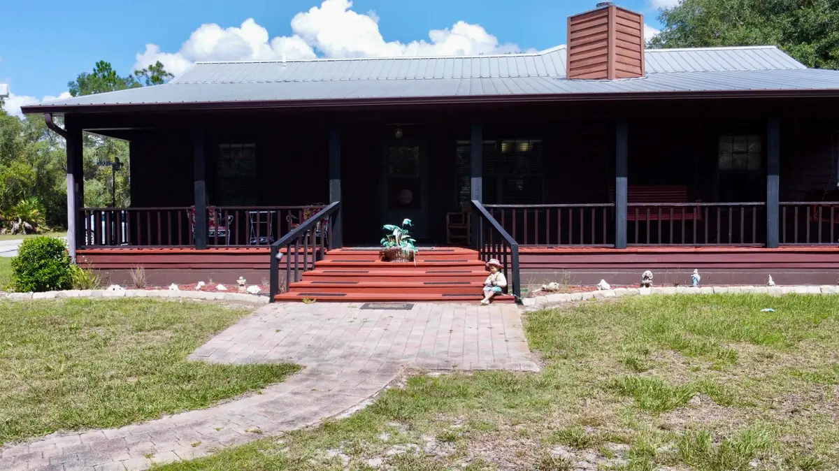 124 Neal Rd, Hawthorne, FL 32640 - #1