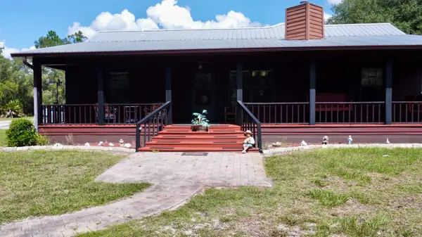 124 Neal Rd, Hawthorne, FL 32640