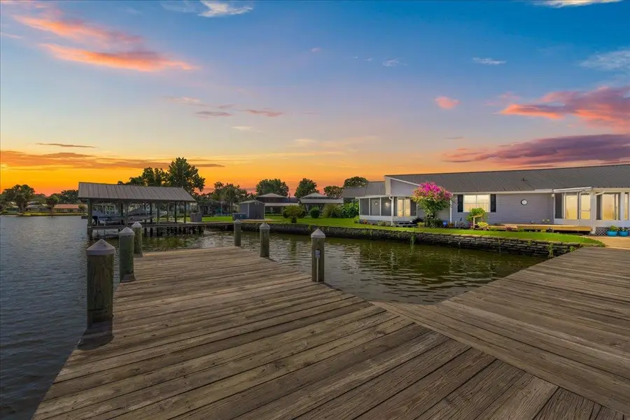 164 Moonlite Dr, Welaka, FL 32193 - #2