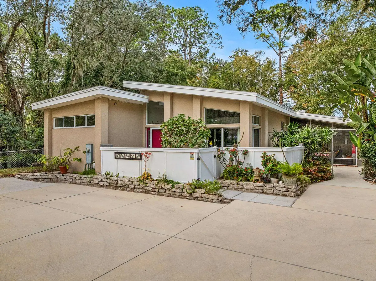 320 Ravenswood Dr, Saint Augustine, FL 32084 - #1