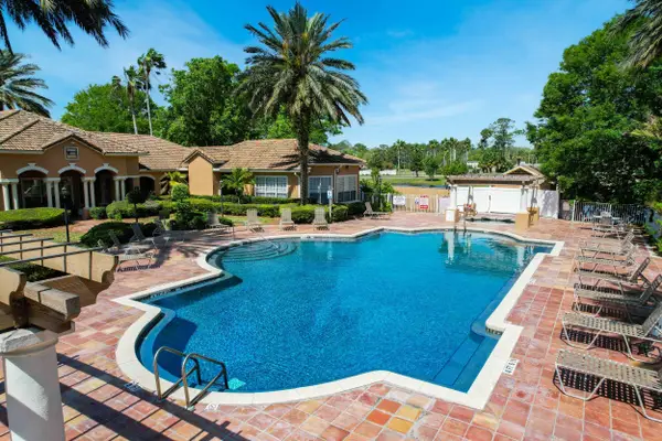 615 Fairway Dr #202, St Augustine, FL 32084